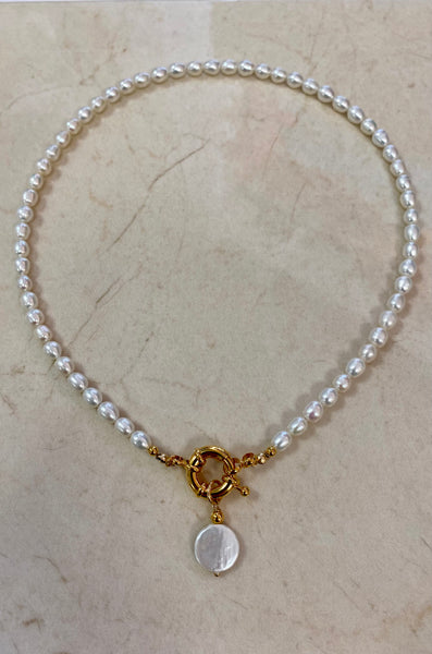 Collier FABIOLA perles d'eau douce